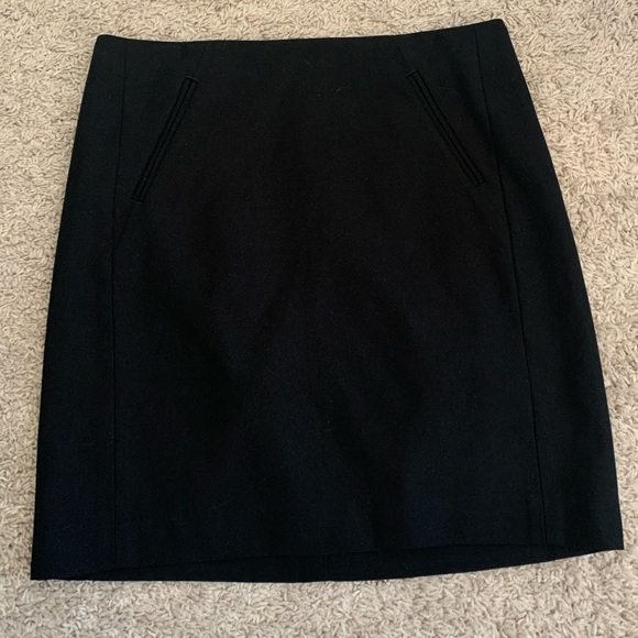 LOFT Skirts Nwt Loft Pencil Skirt 4p Poshmark